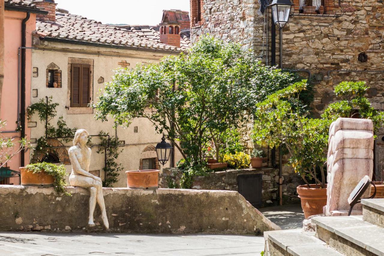 Le Dame Del Borgo Apartment Sassetta Exterior photo