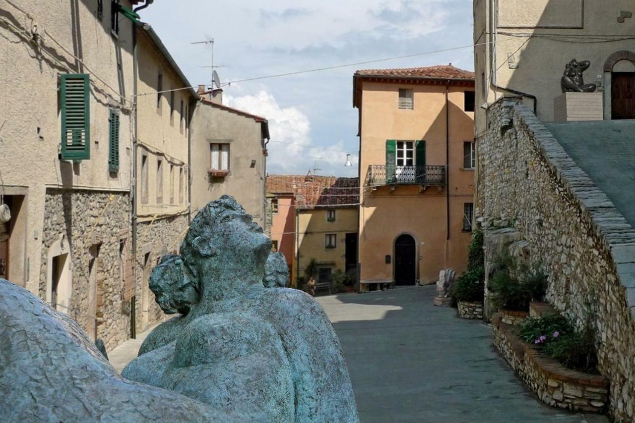 Le Dame Del Borgo Apartment Sassetta Exterior photo